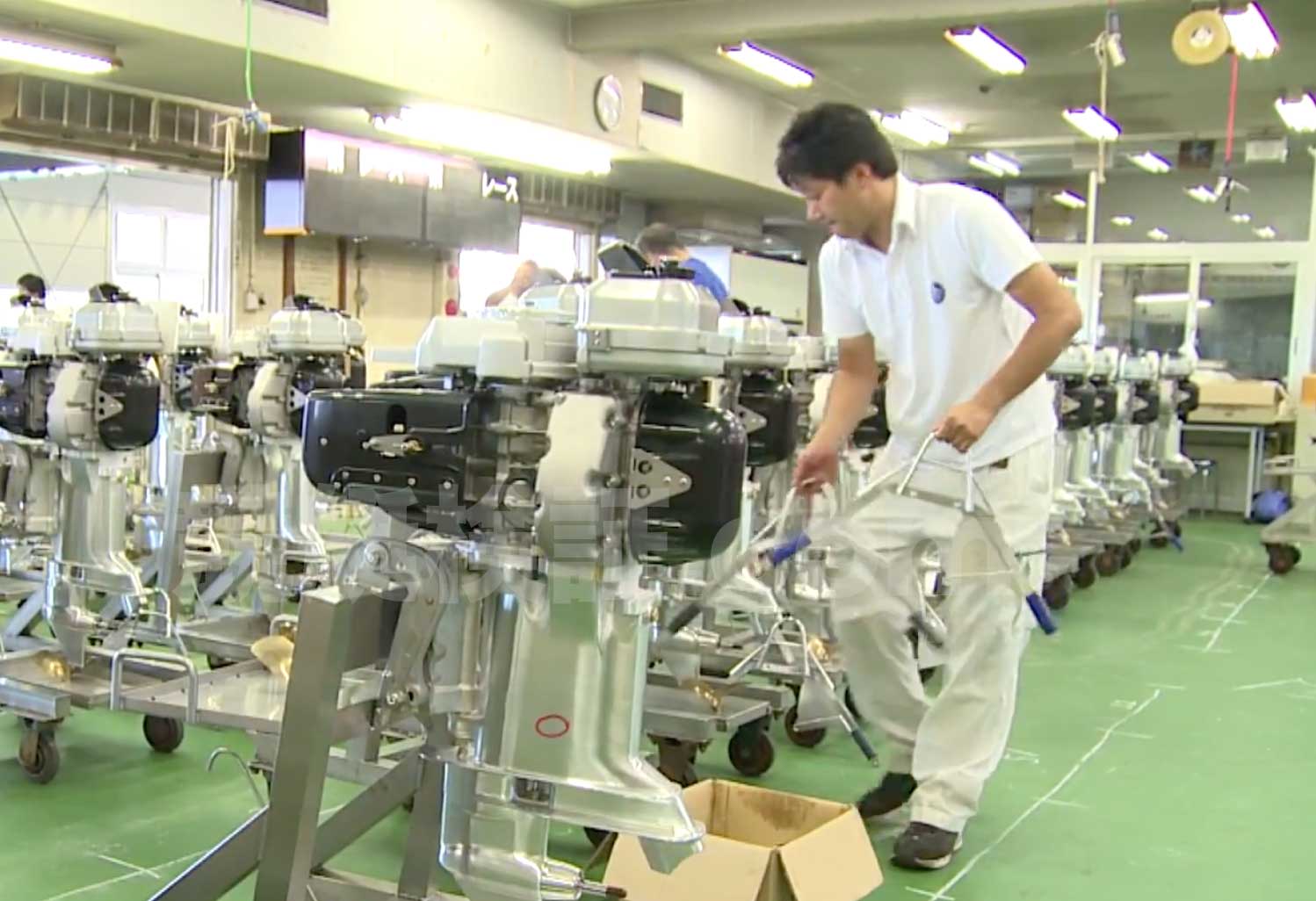 競艇ボートレースの中間整備も行う整備士という職業